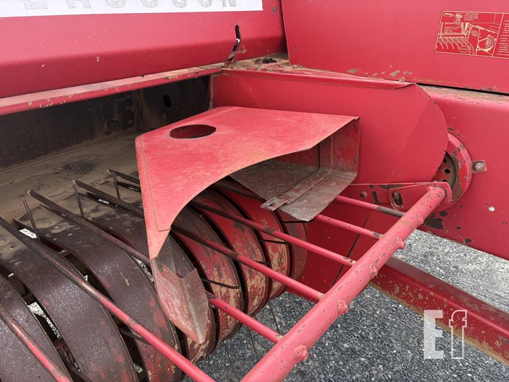 massey-ferguson-12-image-14