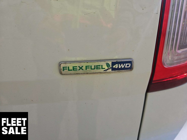 2013-ford-explorer-image-23