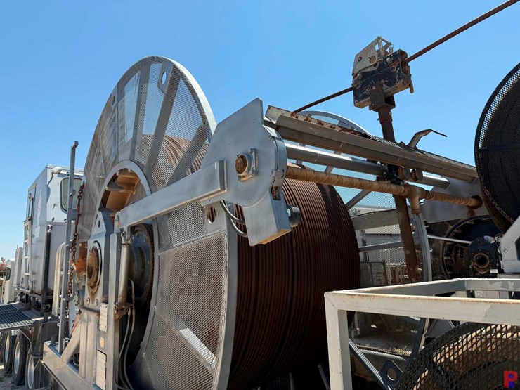 2012-total-equipment-and-service-15k-1-1/4”-4-axle-coil-tubing--trailer-image-40