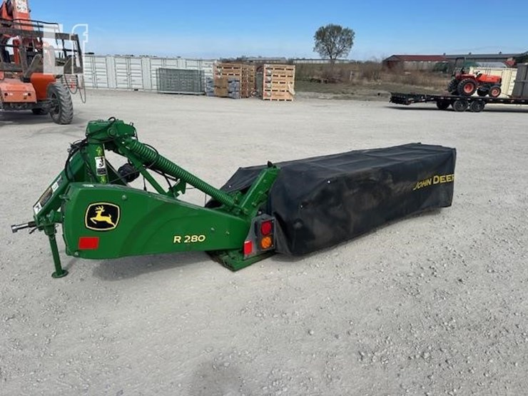 2016-john-deere-r280-image-19