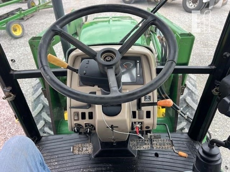 2009-john-deere-5093e-image-41