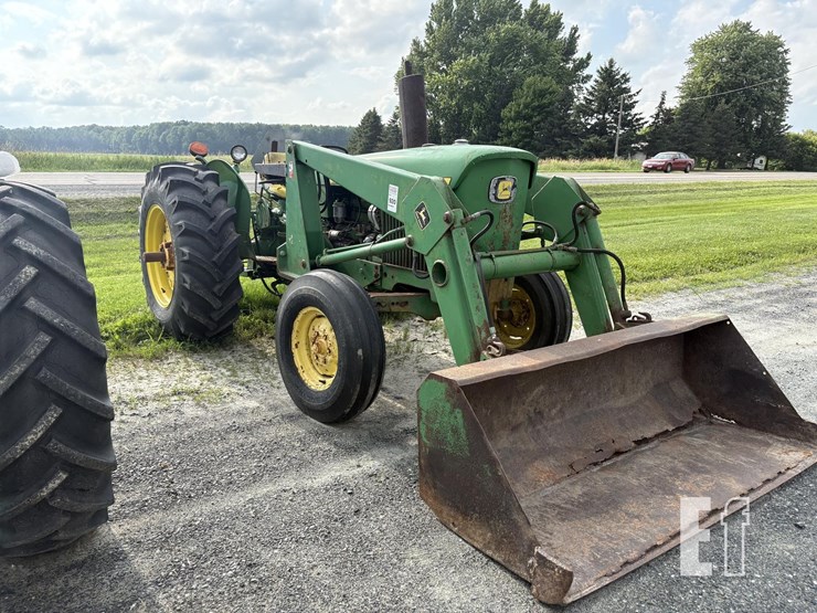john-deere-2030-image-2