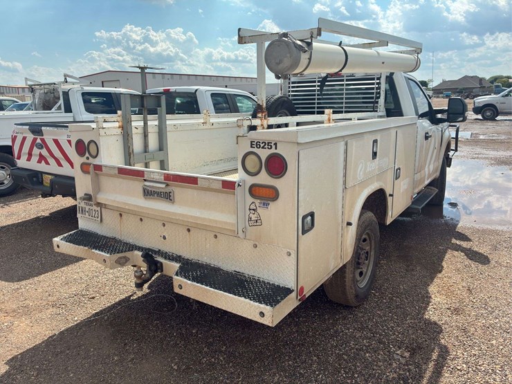 2017-ford-f350-sd-image-3