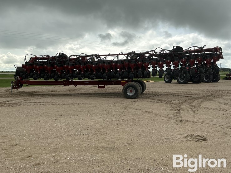 2011-case-ih-1240-image-8