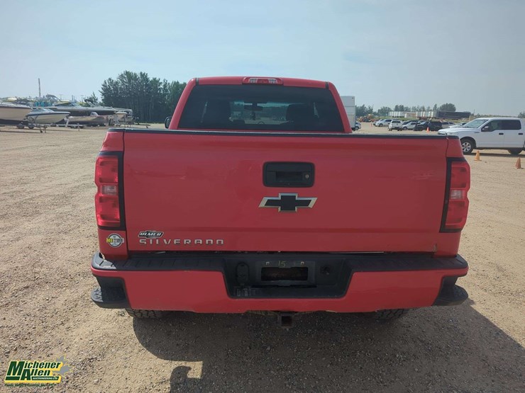 2017-chevrolet-silverado-1500-image-23