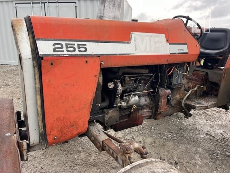 massey-ferguson-255-image-28