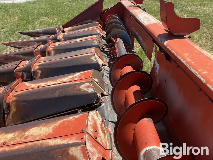 massey-ferguson-1163-image-12