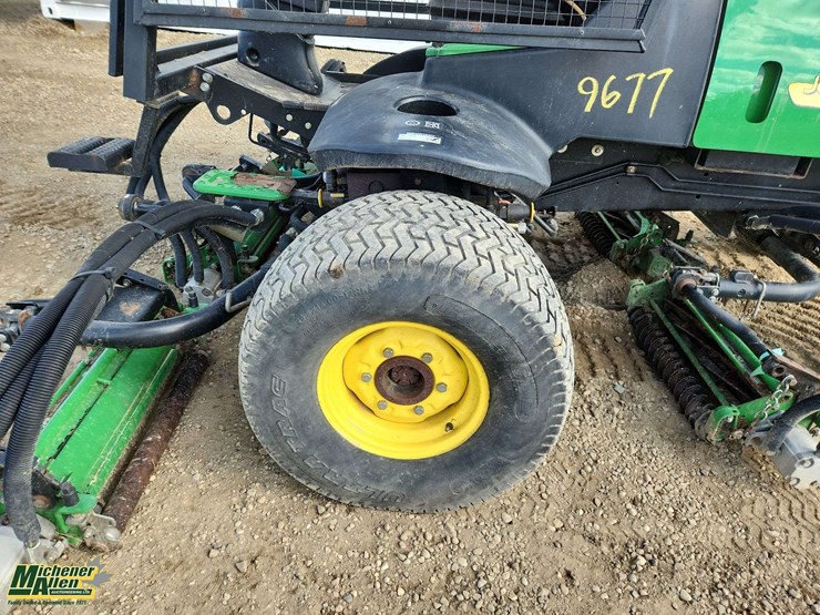 john-deere-3225c-image-12