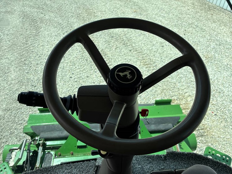 2012-john-deere-s660-image-109