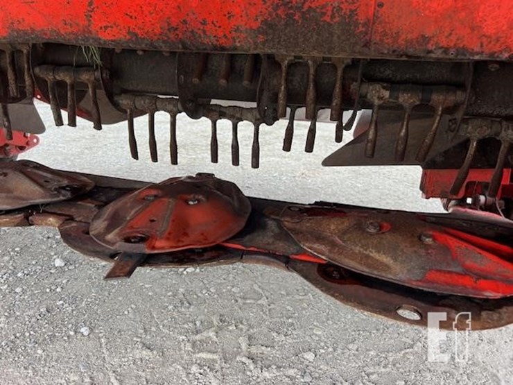 2013-kuhn-fc353gc-image-20