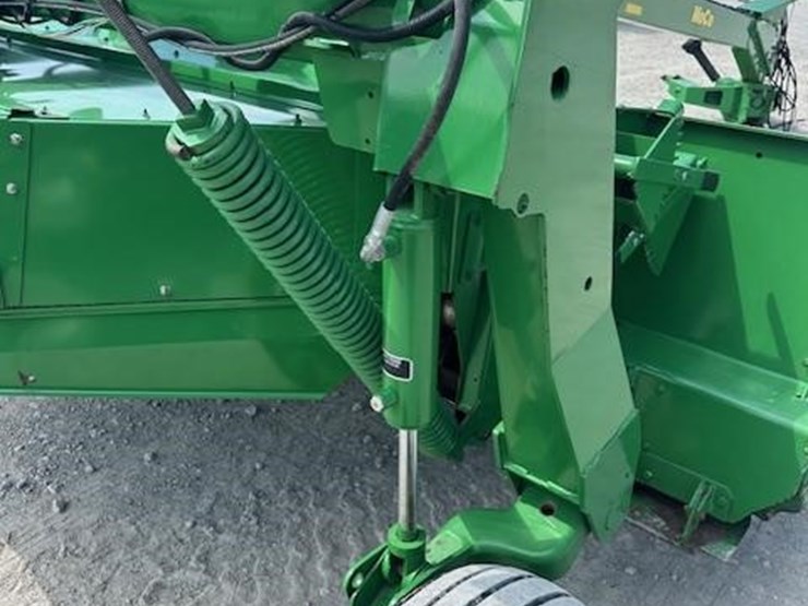 2016-john-deere-946-image-15