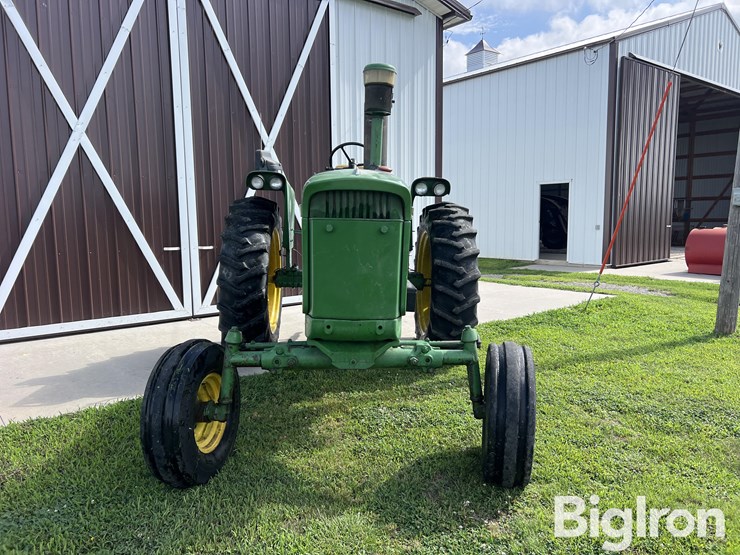 1967-john-deere-3020-image-2