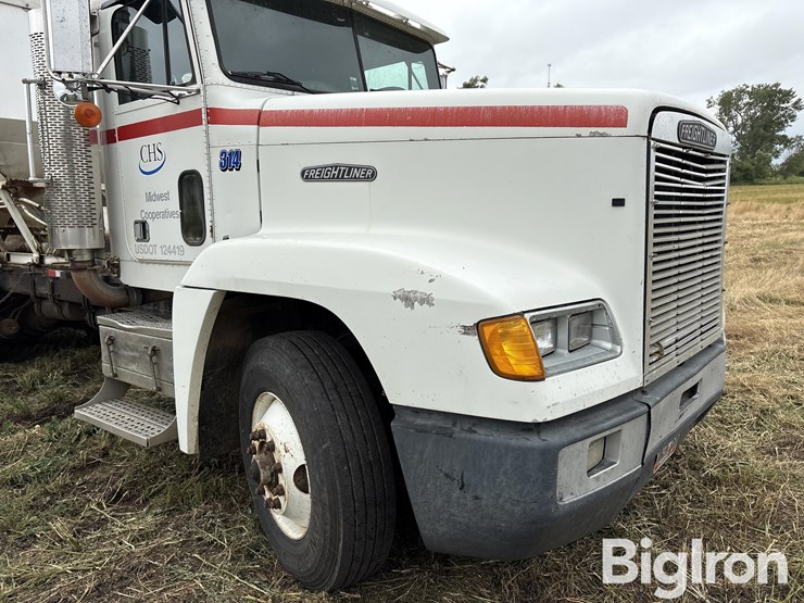 1989-freightliner-fld120-image-15