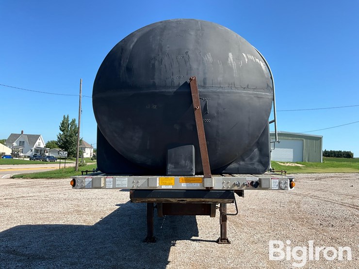 2017-utility-53'-x-102"-image-2