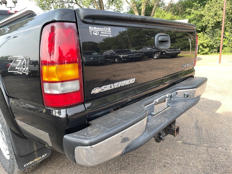 2002-chevrolet-silverado-1500-z71-image-26