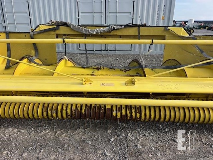 2007-john-deere-640b-image-11