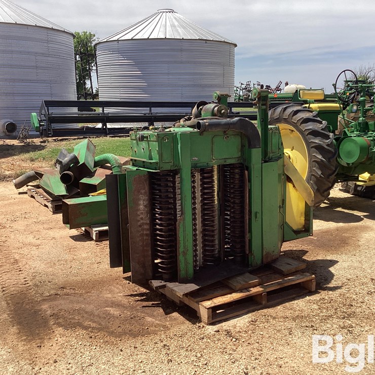 1994 JOHN DEERE 12