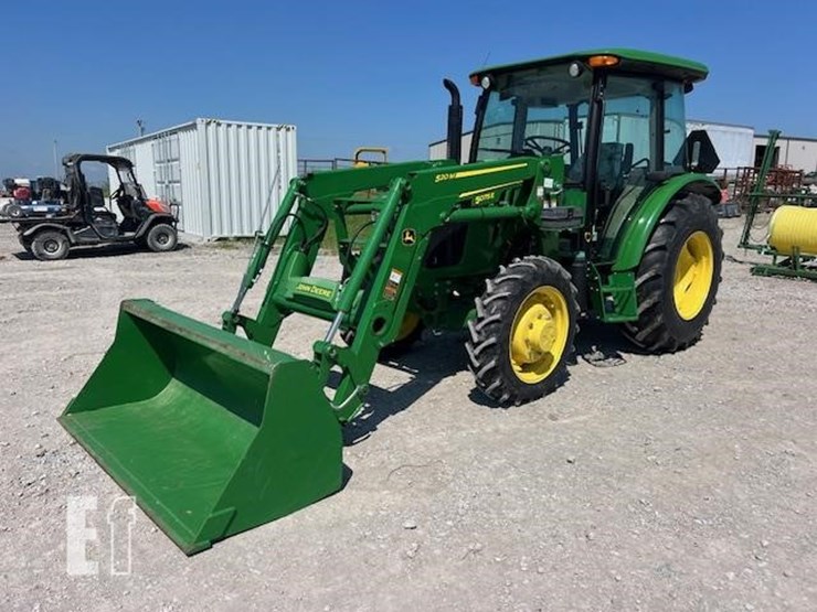 2021-john-deere-5075e-image-1