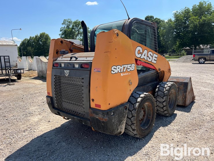 2020-case-sr175b-image-5