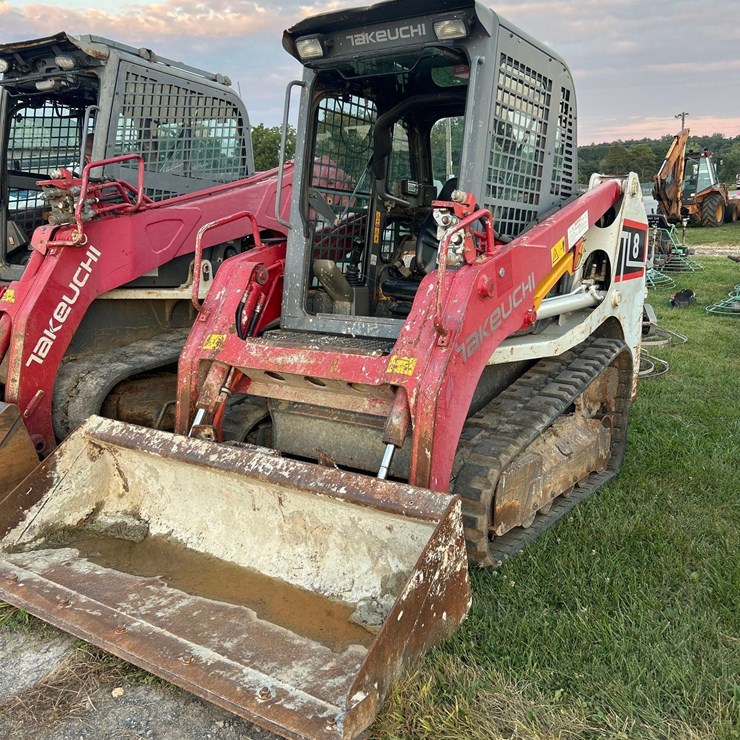 2016 TAKEUCHI TL8