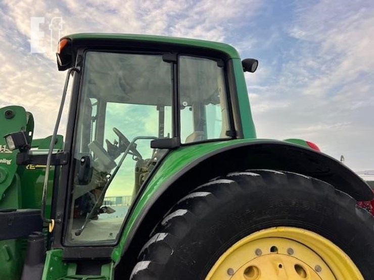 2005-john-deere-7420-image-33