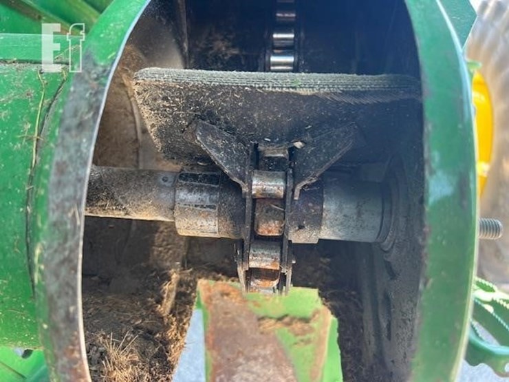 2009-john-deere-9670-sts-image-32