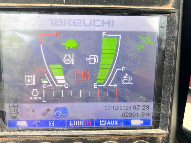 takeuchi-tl12v2-image-20