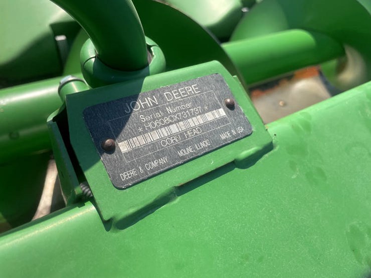 2009-john-deere-608c-image-2