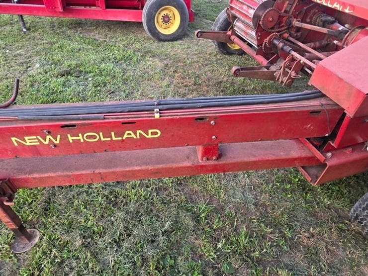 new-holland-900-image-6
