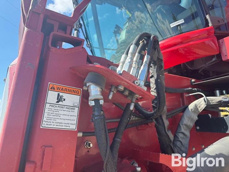 2010-case-ih-7120-image-9