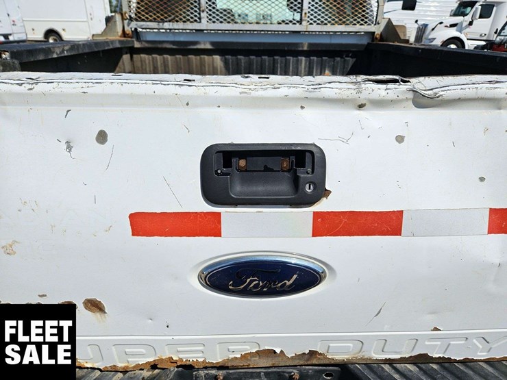 2011-ford-f350-image-35