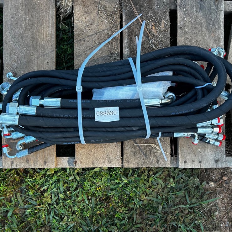 #130 • Mini X Hydraulic Hose