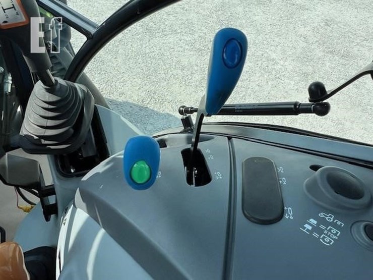 new-holland-ts6.130-image-48