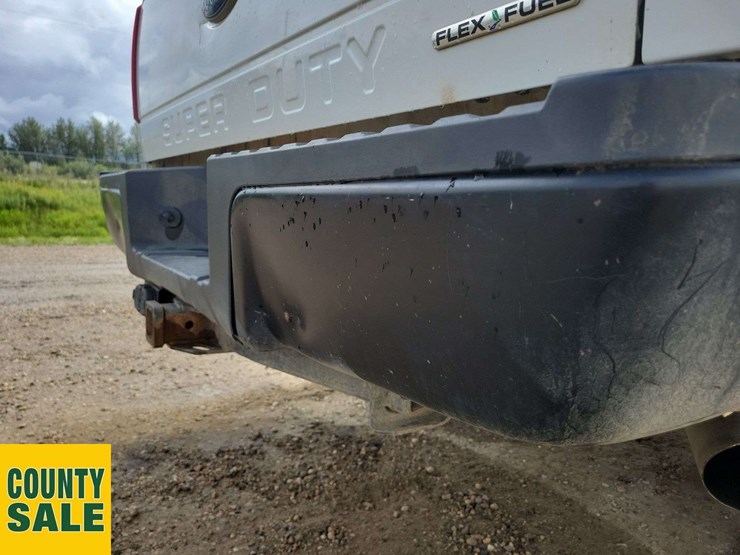 2013-ford-f250-image-32
