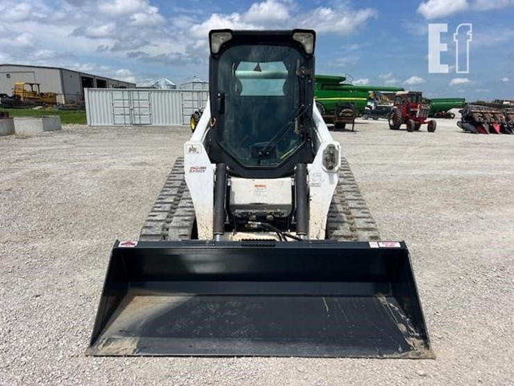 2020-bobcat-t870-image-9