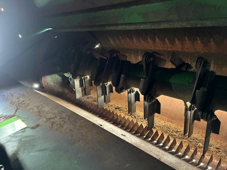 2012-john-deere-s660-image-65
