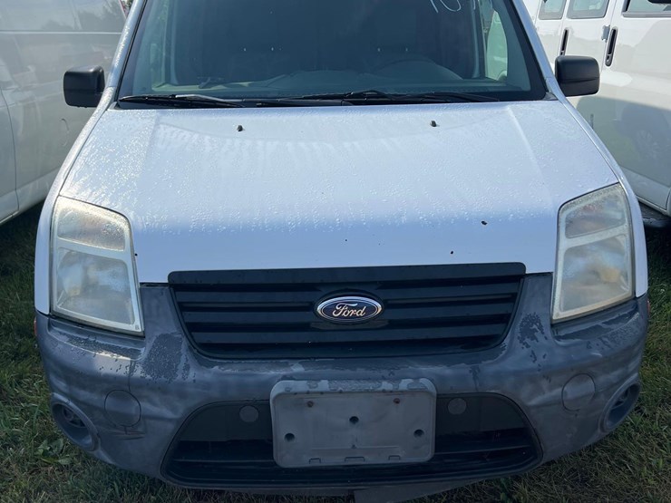 2011-ford-transit-connect-image-2