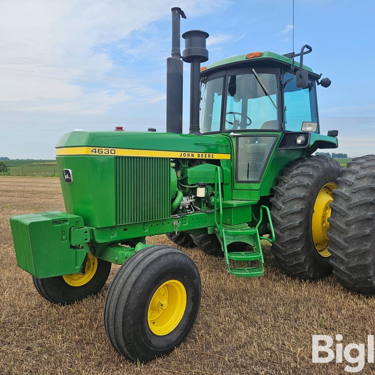 1975 JOHN DEERE 4630