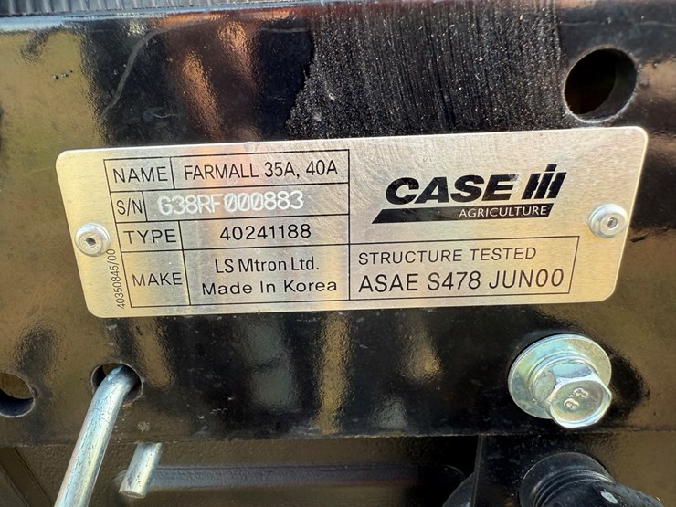 case-ih-farmall-35a-image-9