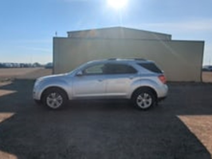 2012-chevrolet-equinox-lt-image-5