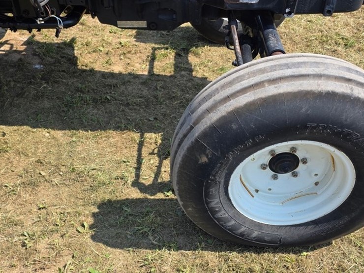 new-holland-t5060-image-8