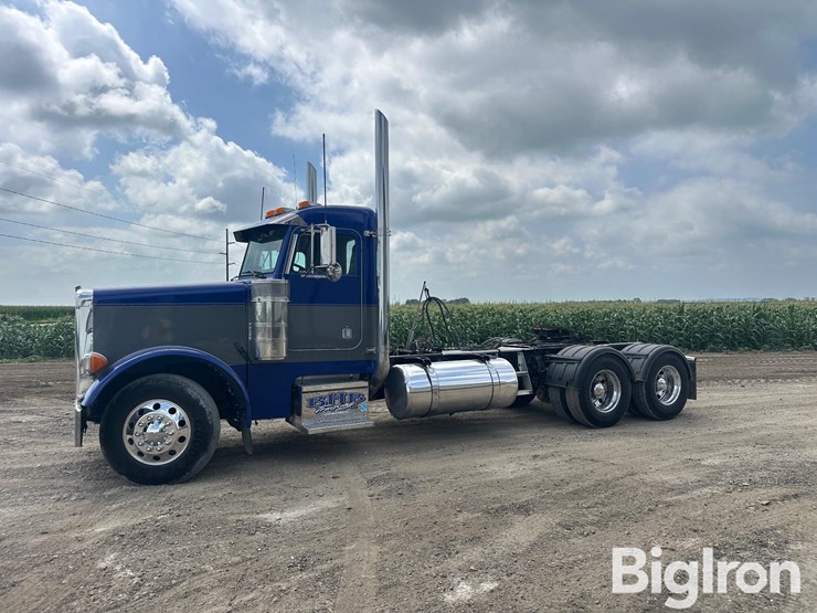 1998-peterbilt-379-image-11