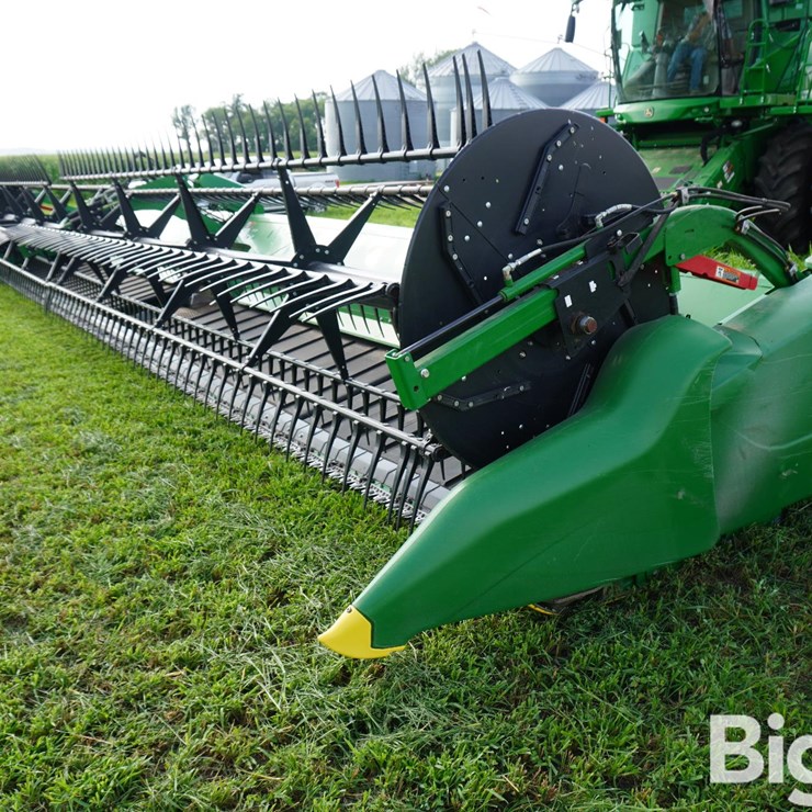 2019 JOHN DEERE 740FD