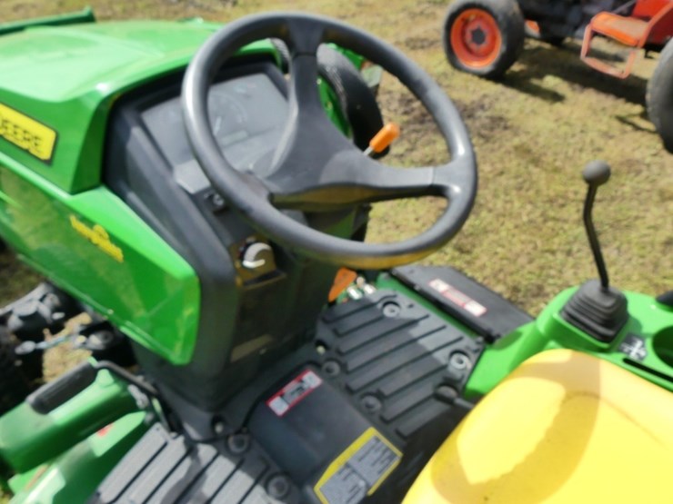 john-deere-1023e-image-13
