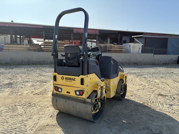 2017-bomag-bw120sl-5-image-3