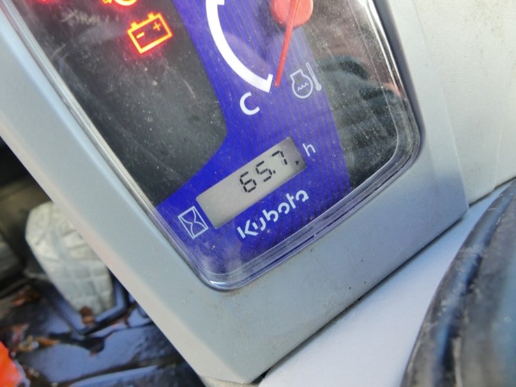 kubota-svl75-2-image-14