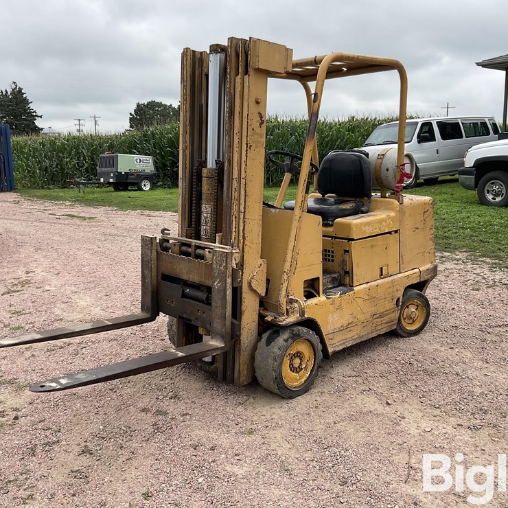 CATERPILLAR T50B
