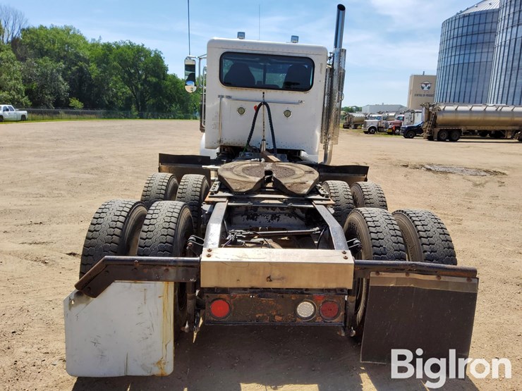 2013-peterbilt-388-image-6