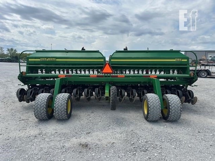 john-deere-1560-image-4