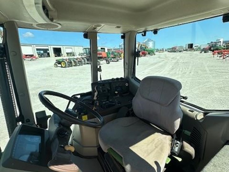 john-deere-6420-image-18